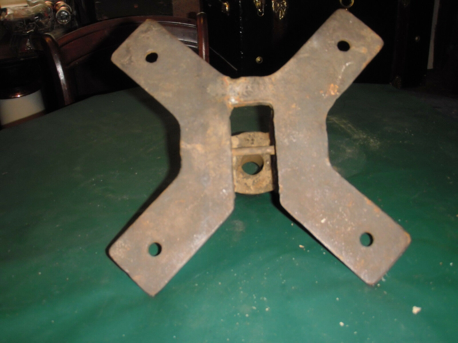 Antique Kochs Wood Barber Chair Part-chair Bracket For The Piston -in Good Shape